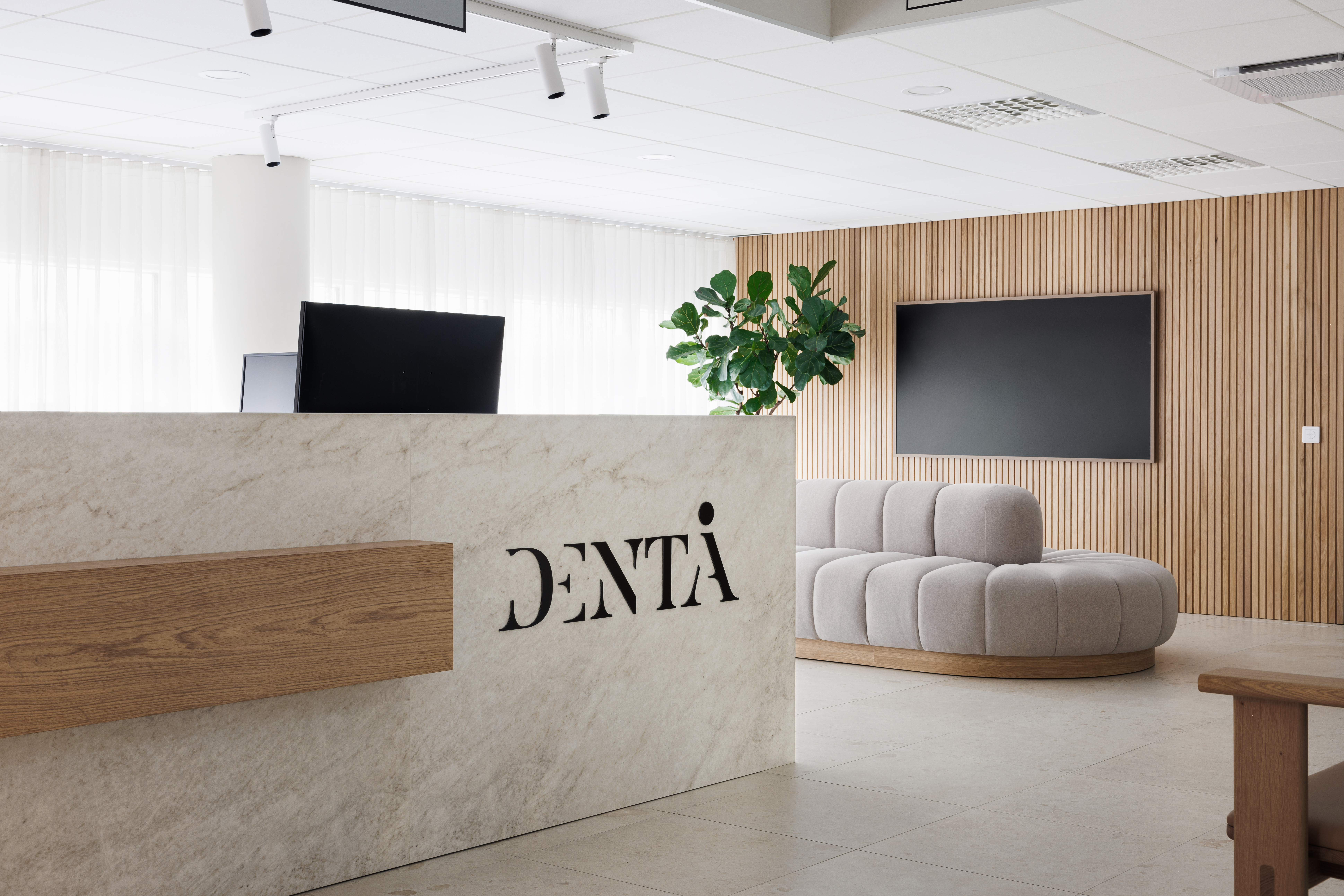 Yrityksille 1 Denta hammaslääkäri aula